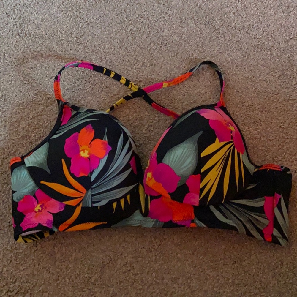 Pink and black patterned Shade & Shore bikini top, size 34B